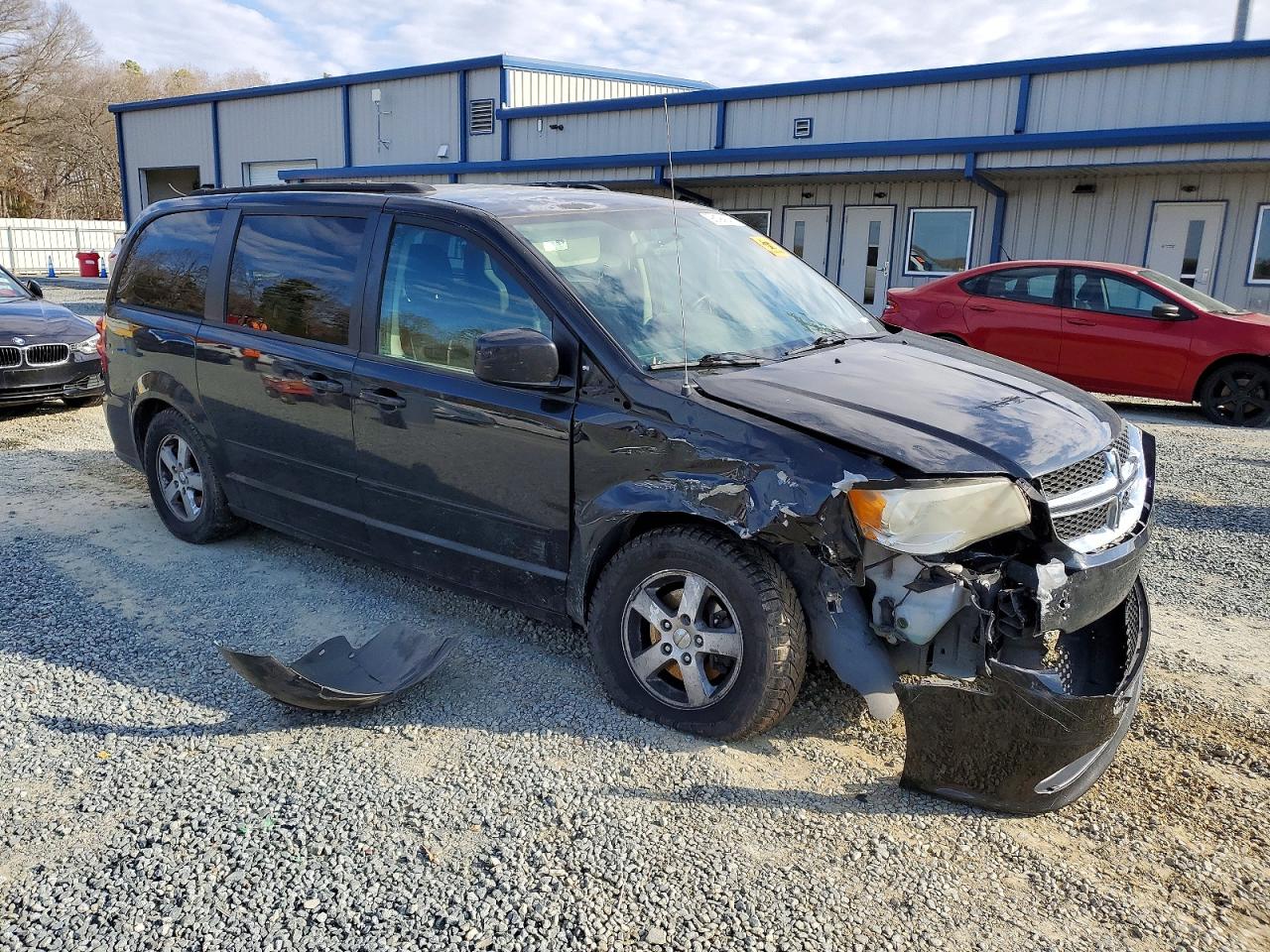 2011 DODGE GRAND CARAVAN MAINSTREET photo 4