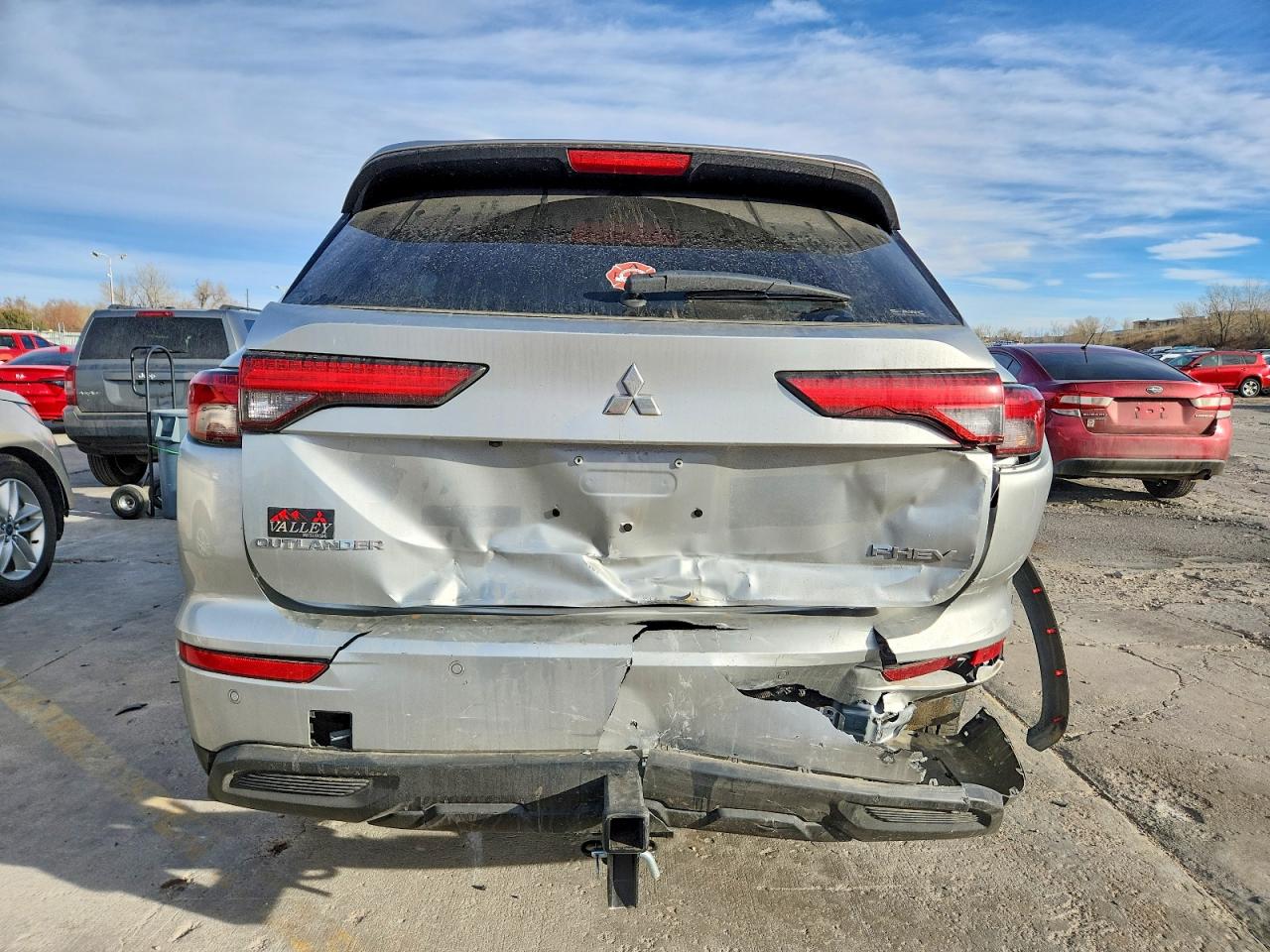 2025 MITSUBISHI OUTLANDER ES photo 6