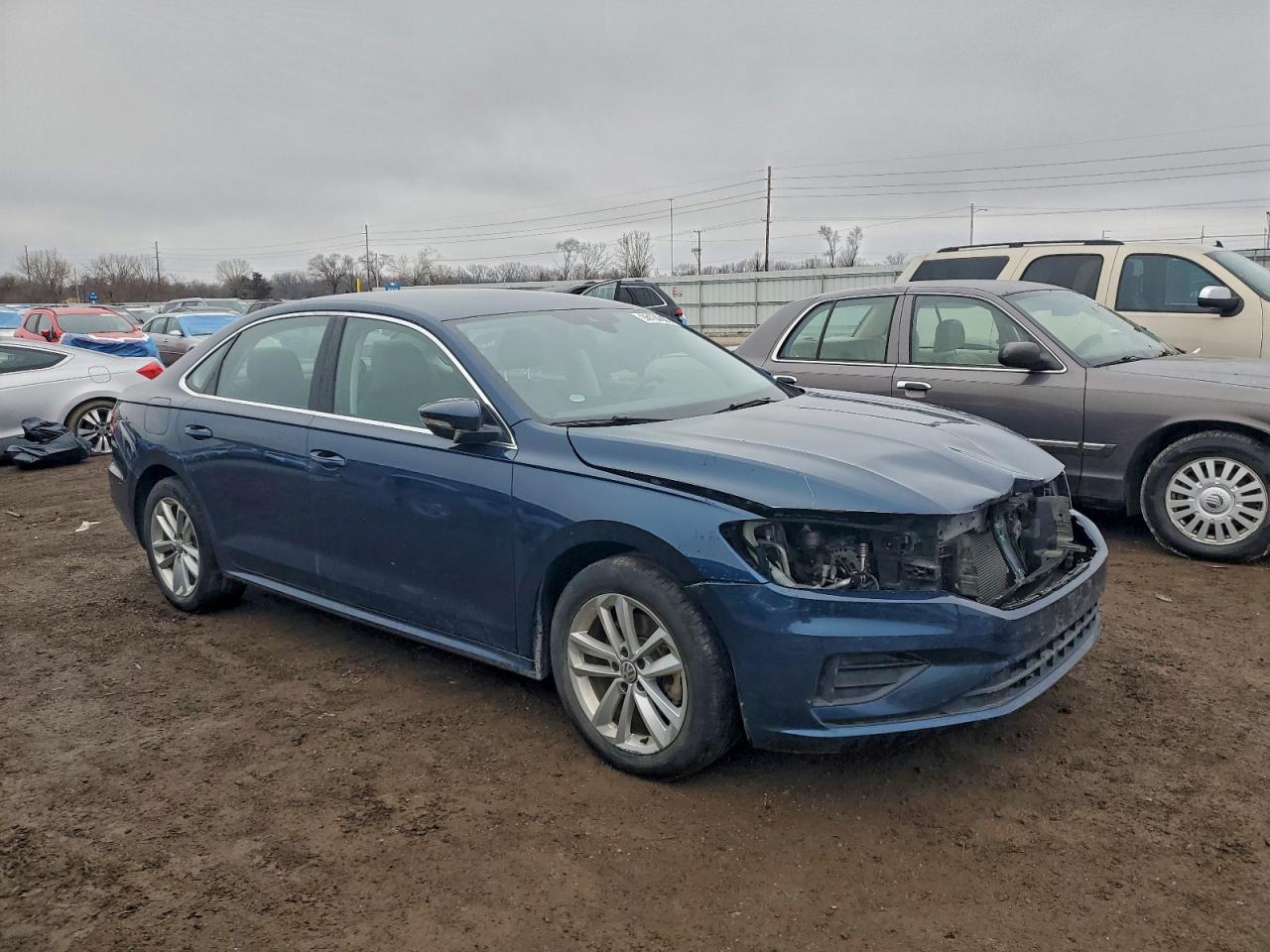 2020 VOLKSWAGEN PASSAT SE photo 4