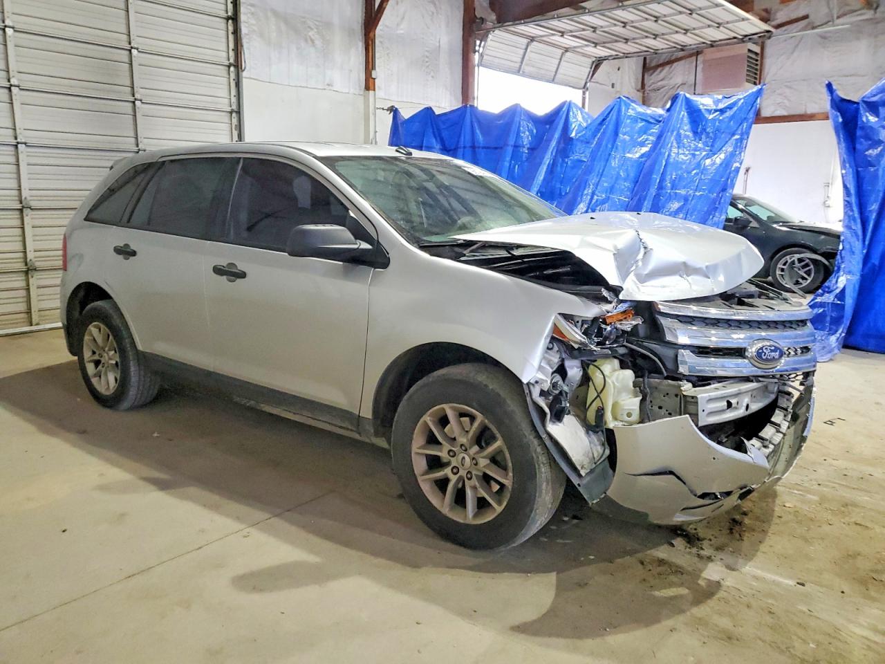 2014 FORD EDGE SE photo 4