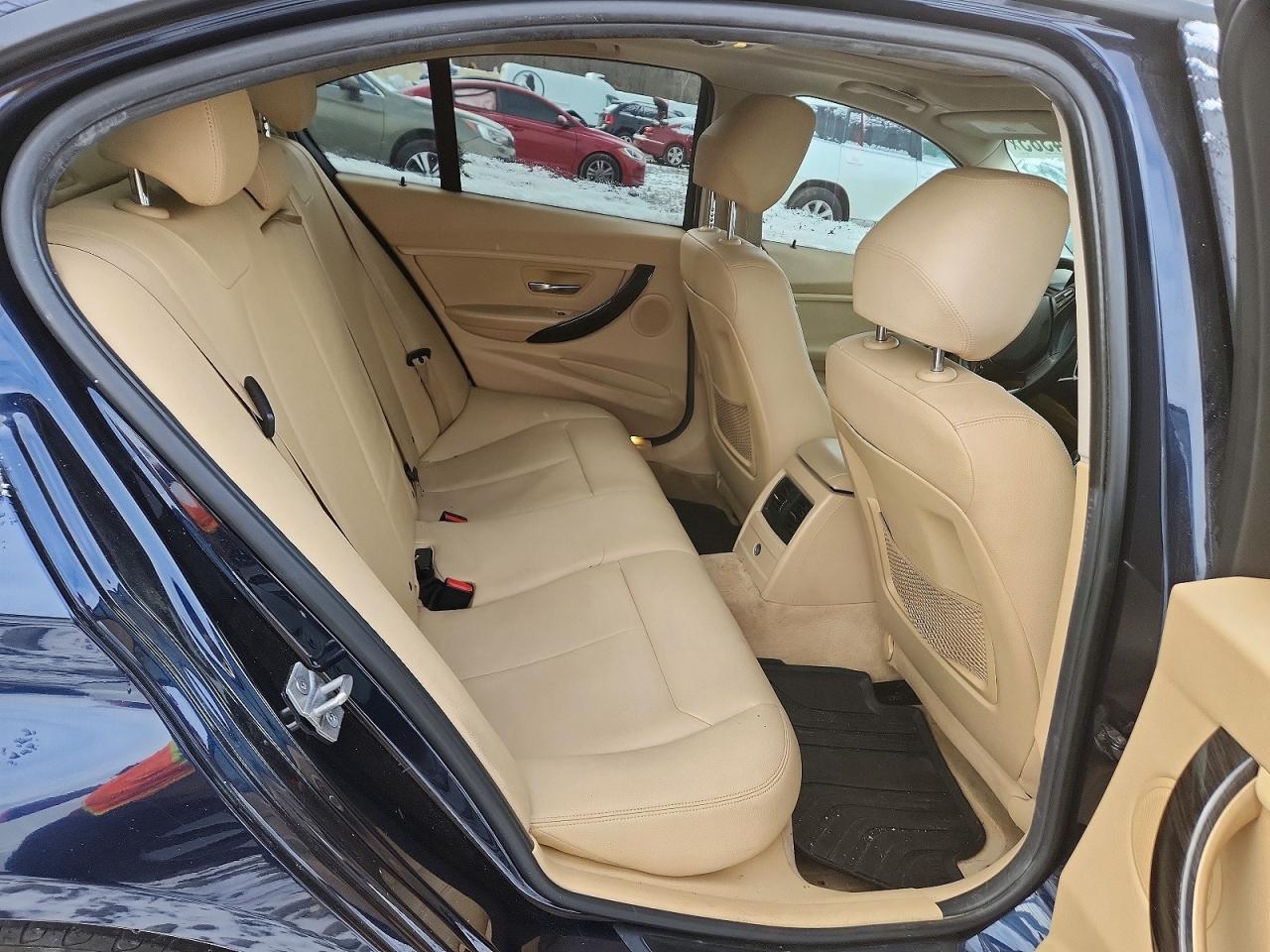 2016 BMW 320 XI photo 10
