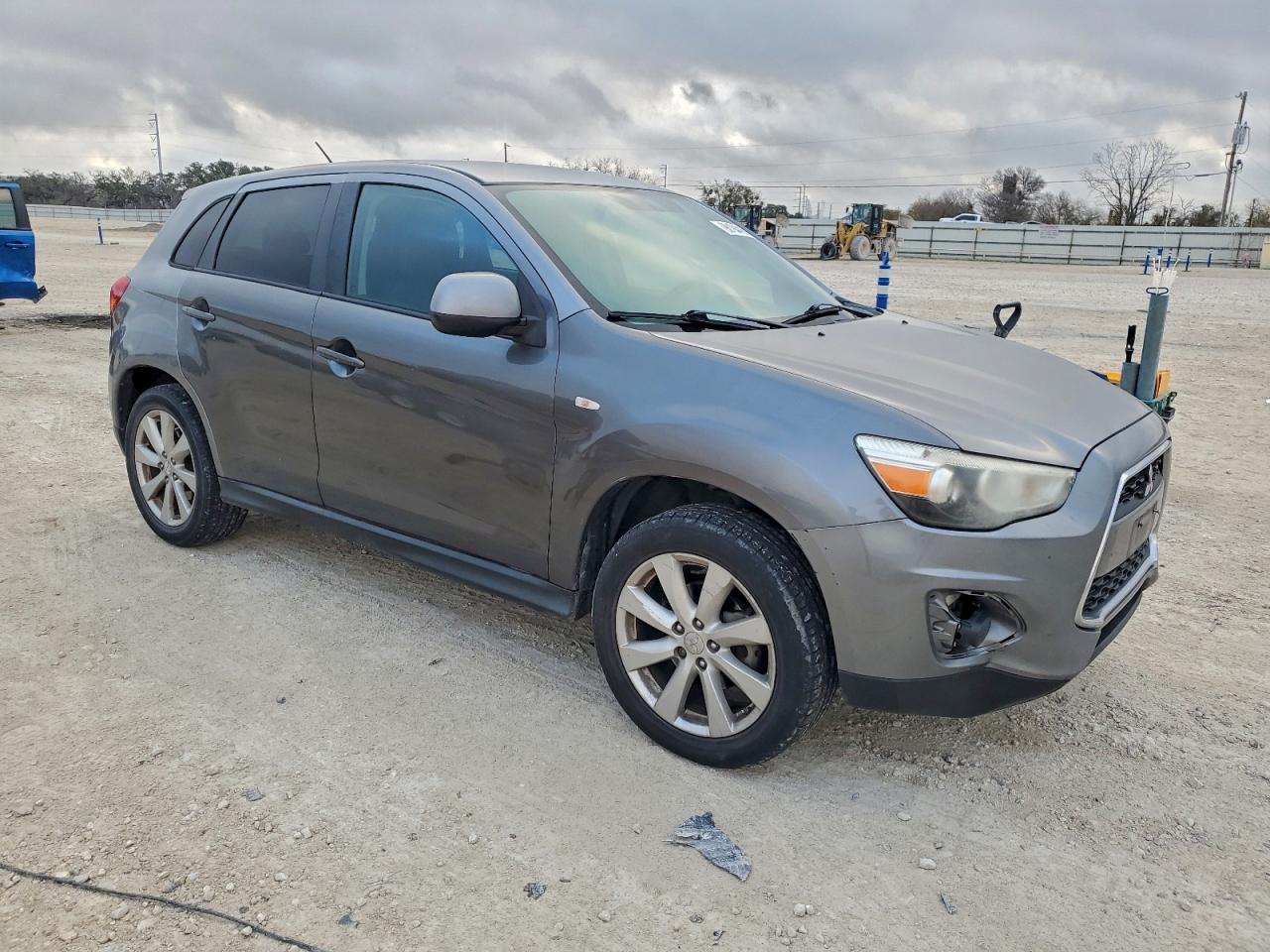 2014 MITSUBISHI OUTLANDER SPORT ES photo 4