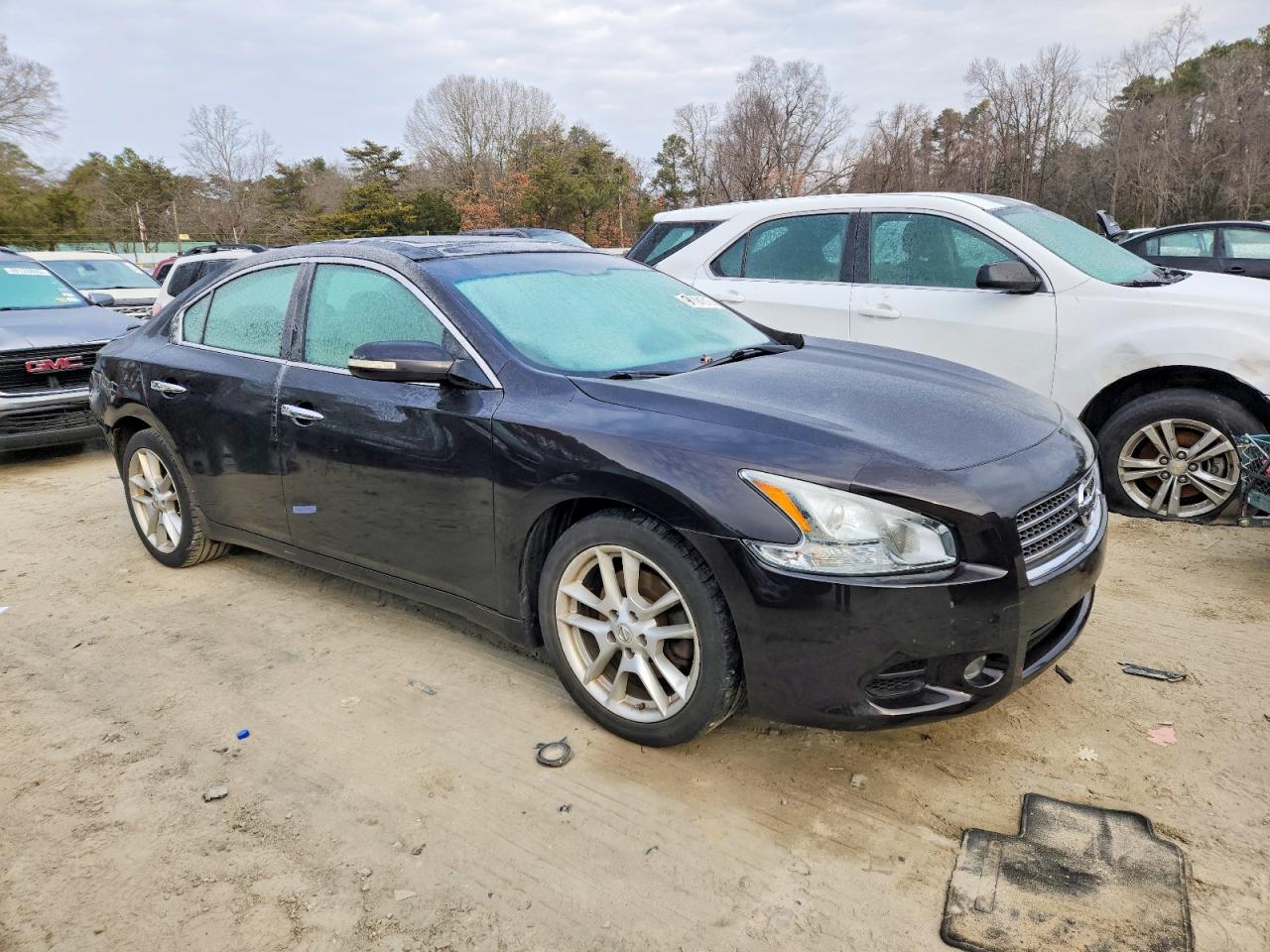 2011 NISSAN MAXIMA S photo 4