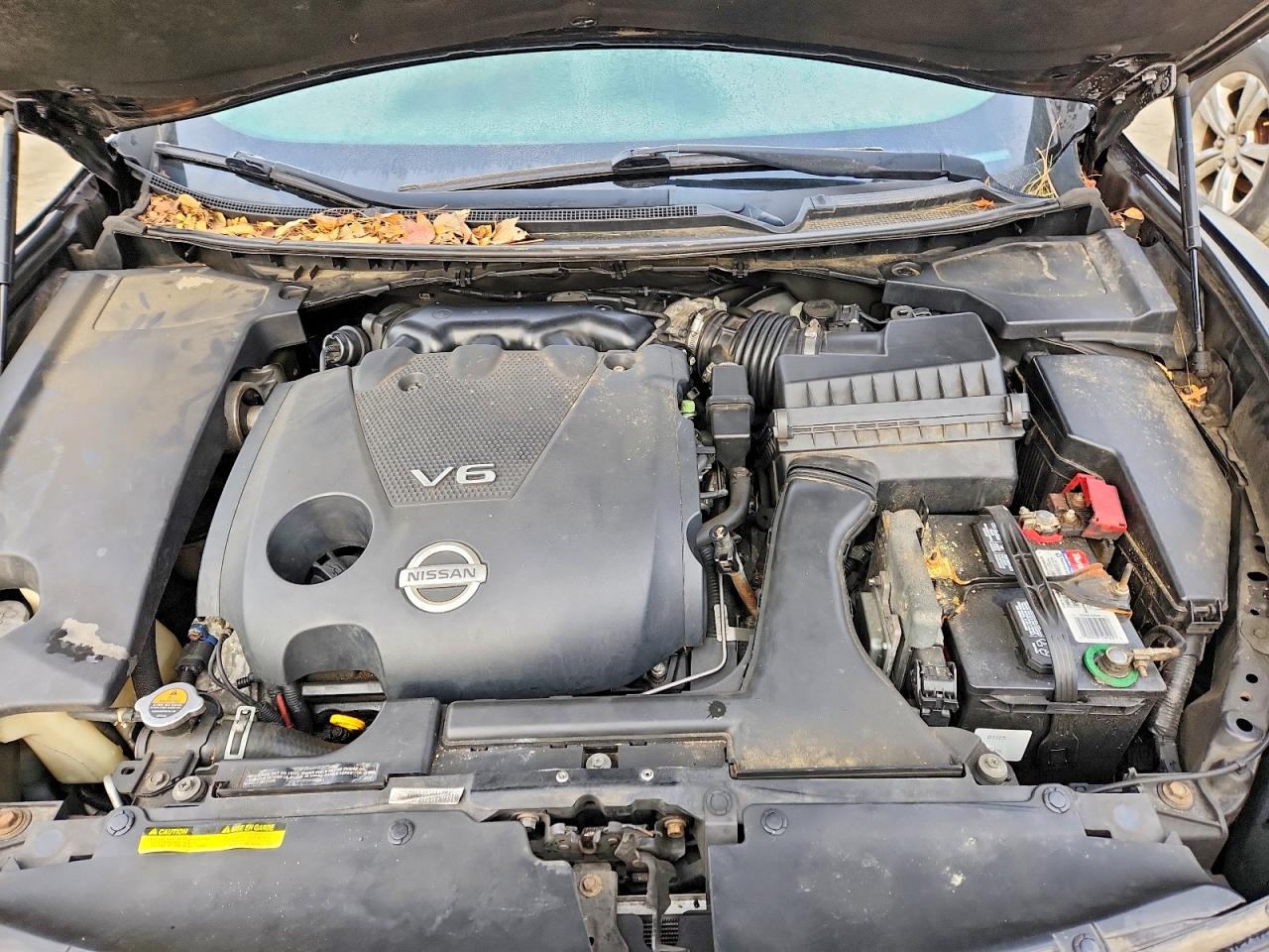 2011 NISSAN MAXIMA S photo 11