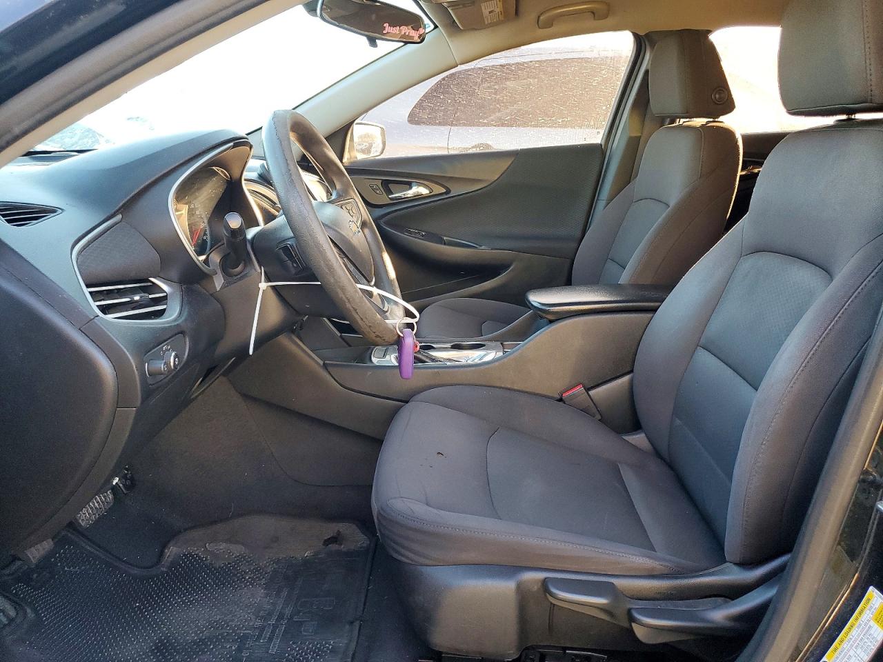 2017 CHEVROLET MALIBU LS photo 7