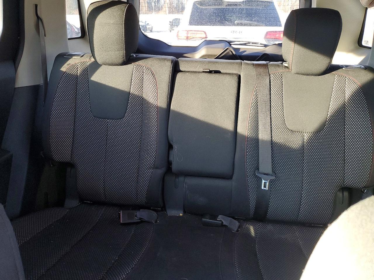 2012 GMC TERRAIN SLE photo 10
