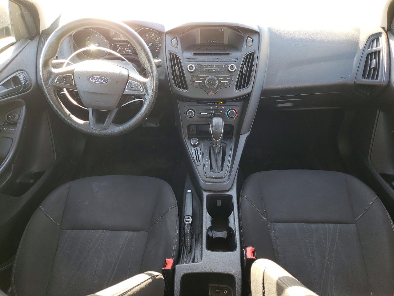 2017 FORD FOCUS S photo 8
