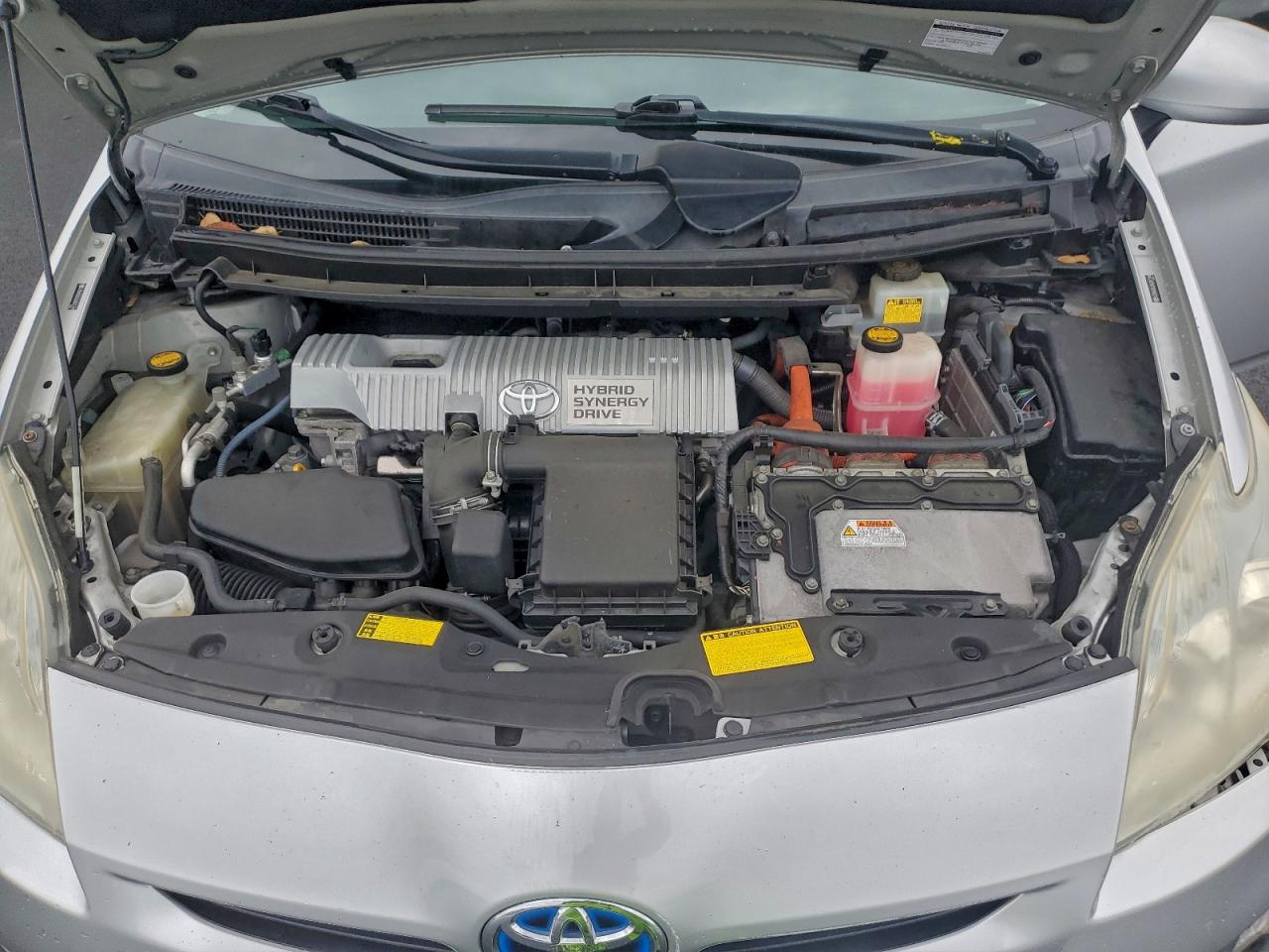 2010 TOYOTA PRIUS photo 21