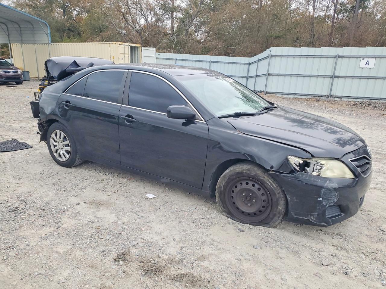 2010 TOYOTA CAMRY BASE photo 4