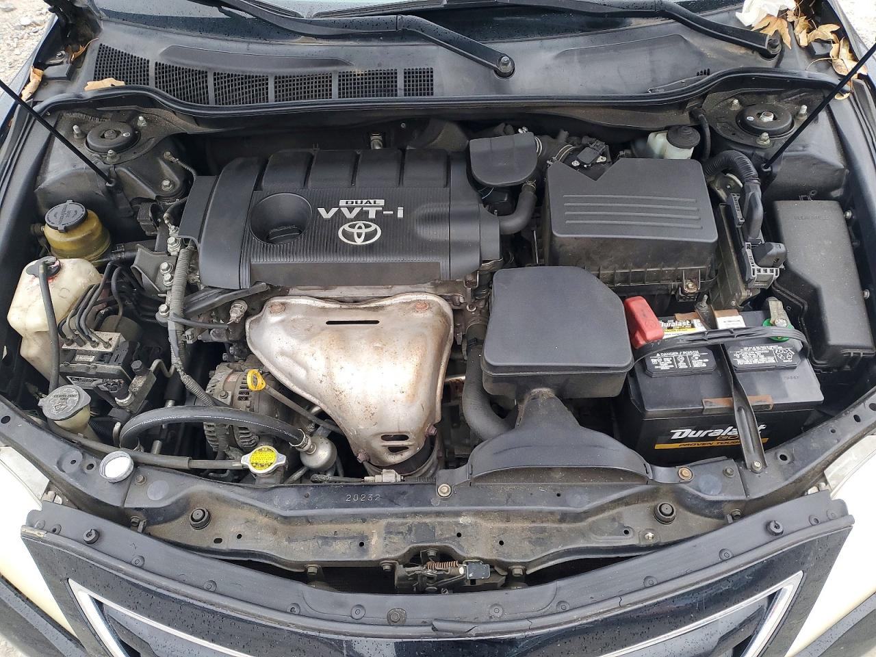 2010 TOYOTA CAMRY BASE photo 11