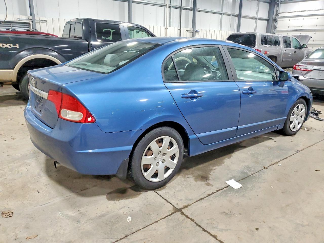 2011 HONDA CIVIC LX photo 3