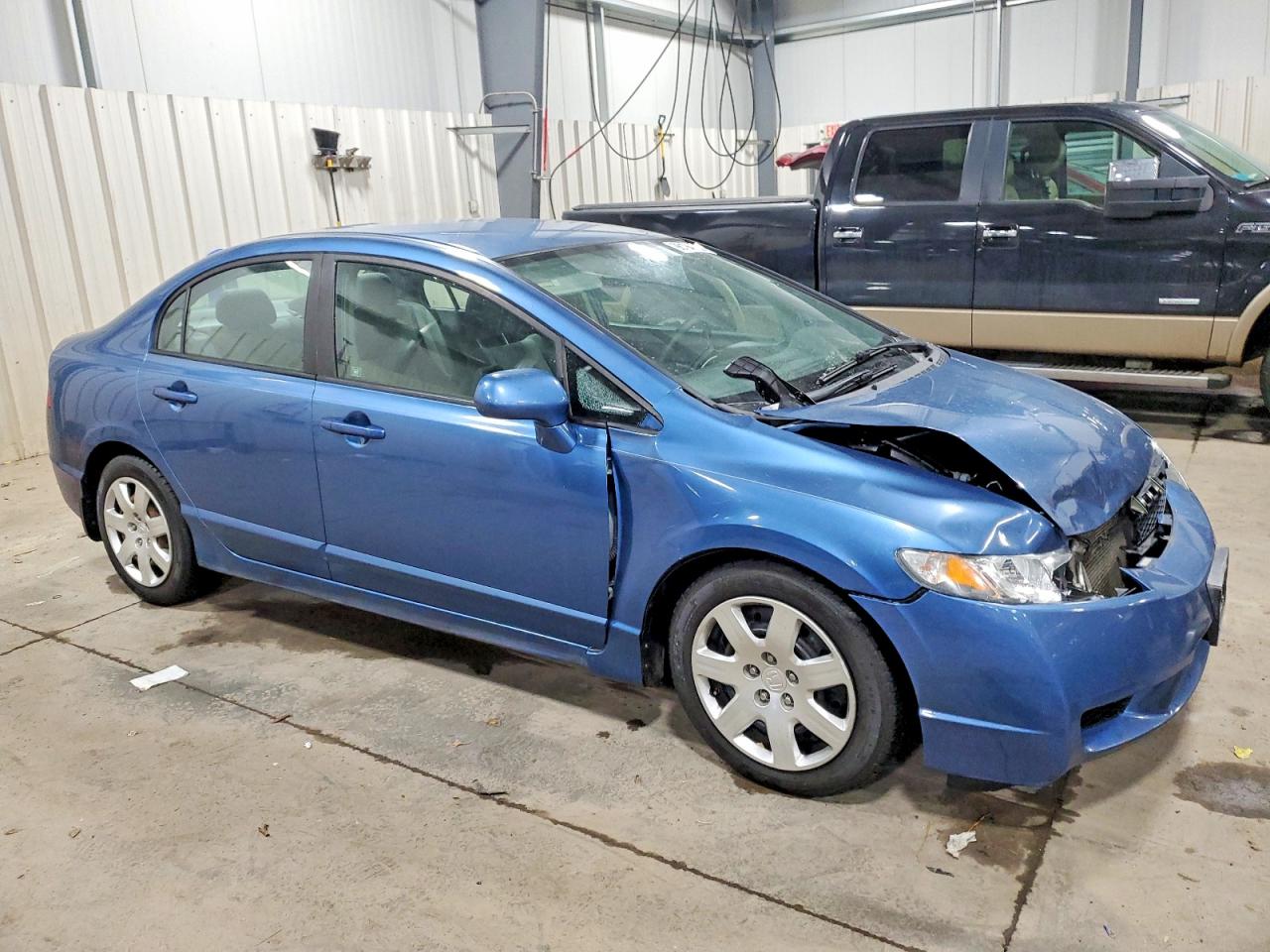 2011 HONDA CIVIC LX photo 4