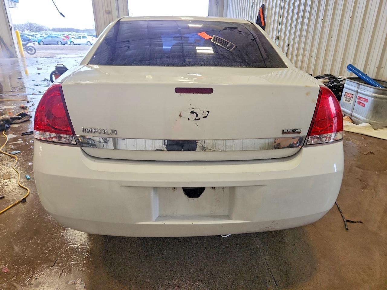 2011 CHEVROLET IMPALA LS photo 6