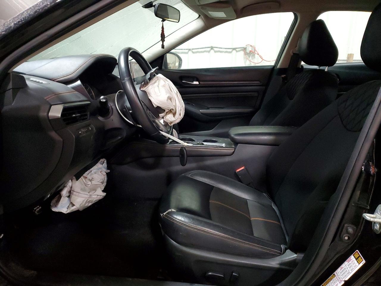 2019 NISSAN ALTIMA SR photo 7