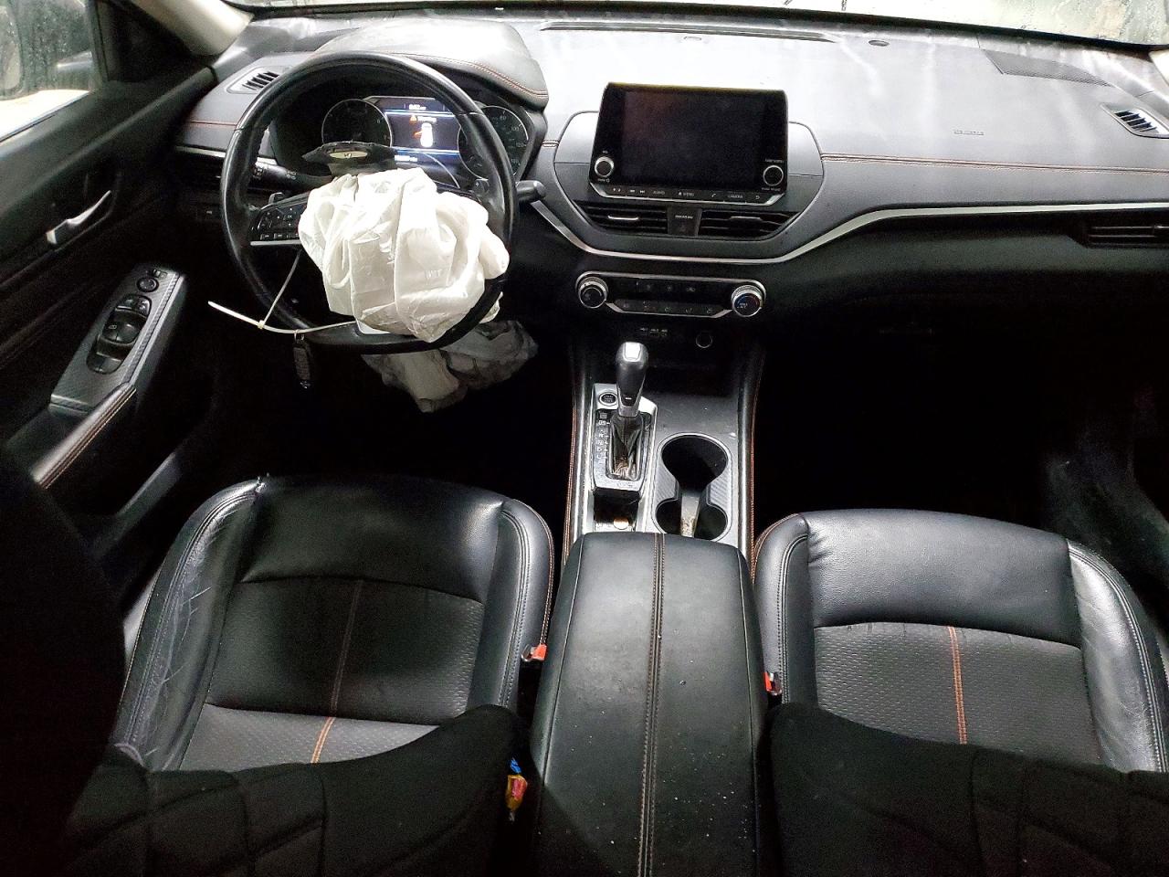 2019 NISSAN ALTIMA SR photo 8