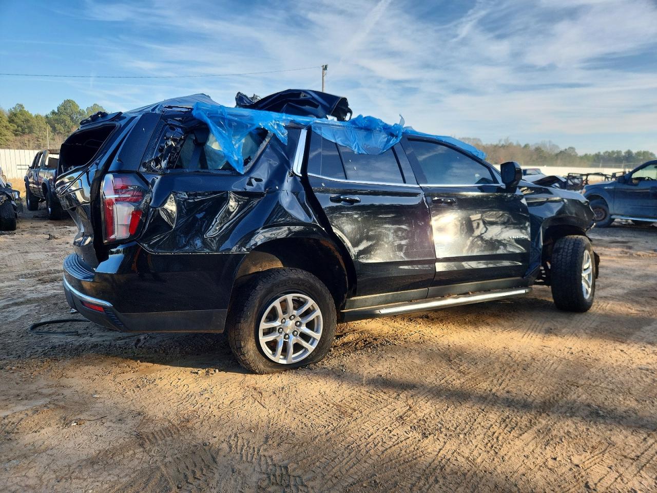2021 CHEVROLET TAHOE C1500 LT photo 3