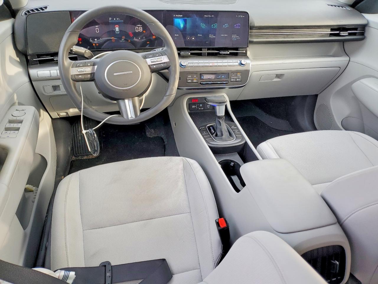 2025 HYUNDAI KONA SEL photo 8