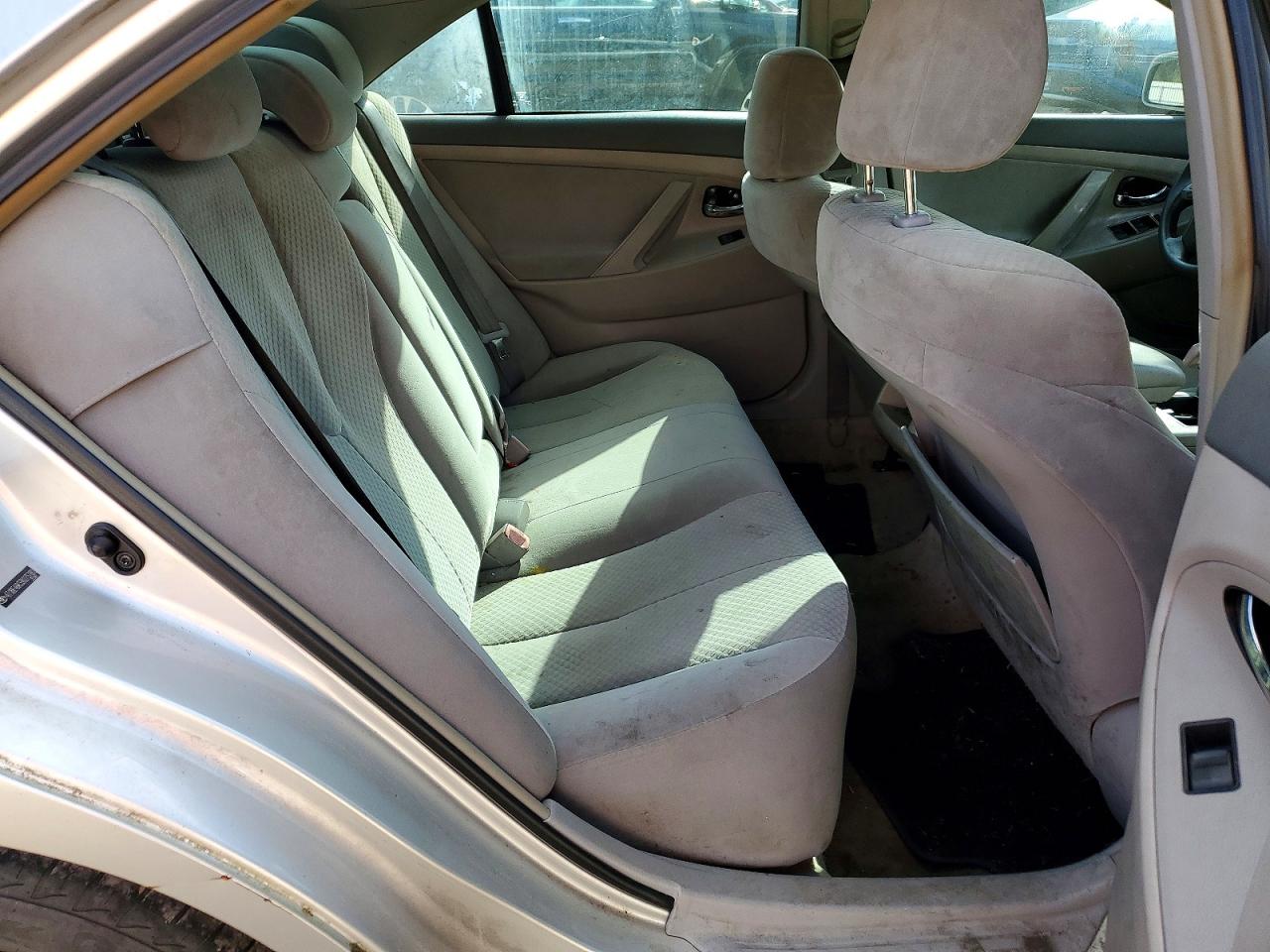 2009 TOYOTA CAMRY BASE photo 19