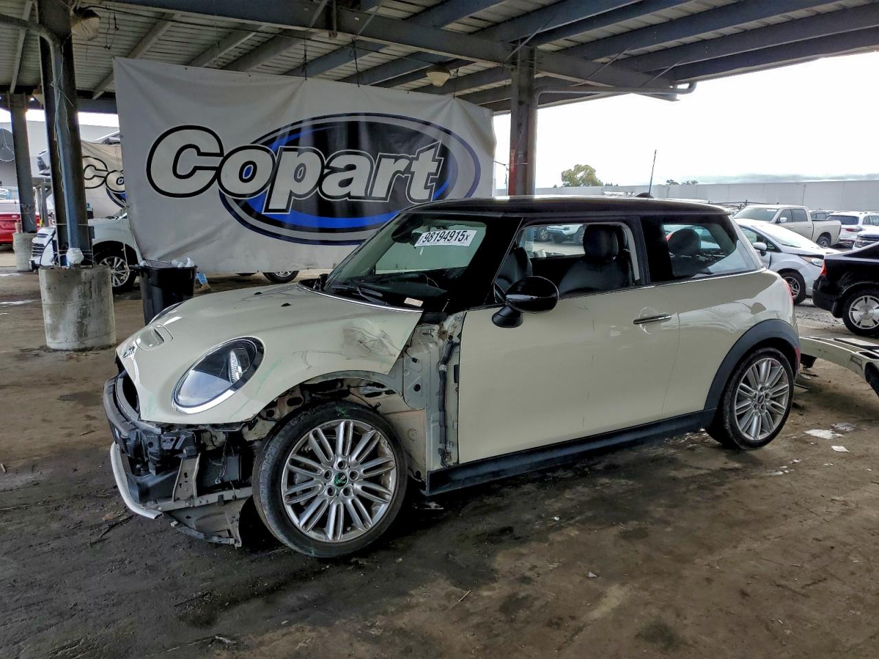 2019 MINI COOPER