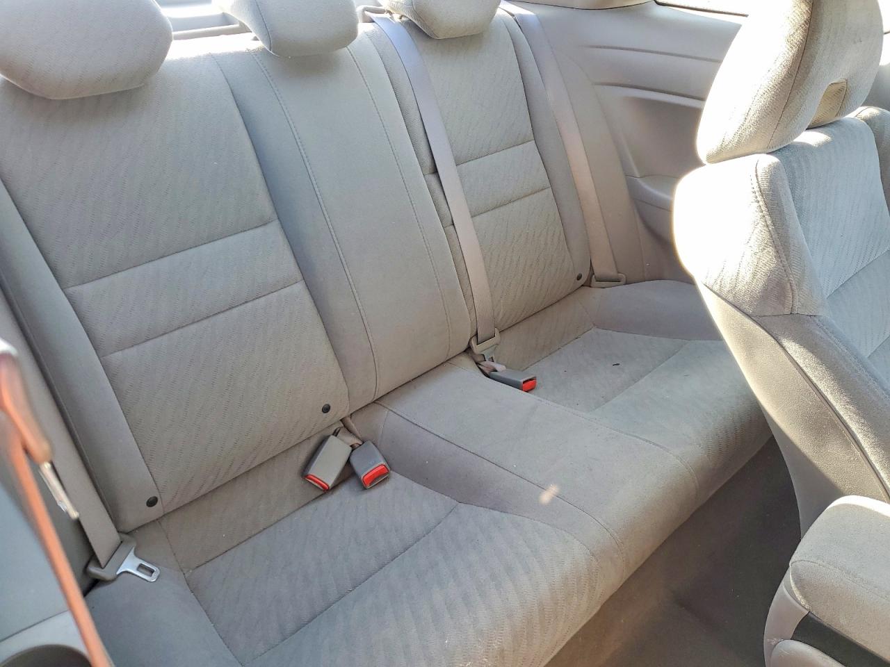 2011 HONDA CIVIC LX photo 10