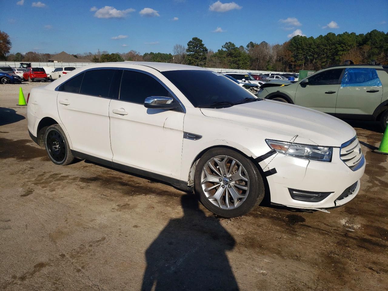 2014 FORD TAURUS LIMITED photo 4
