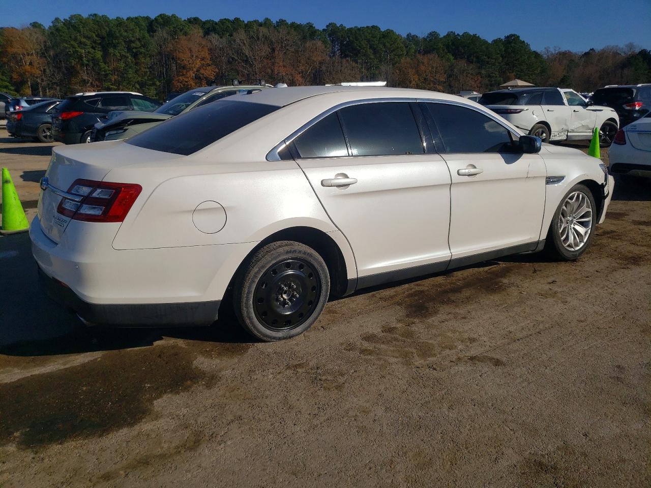 2014 FORD TAURUS LIMITED photo 3