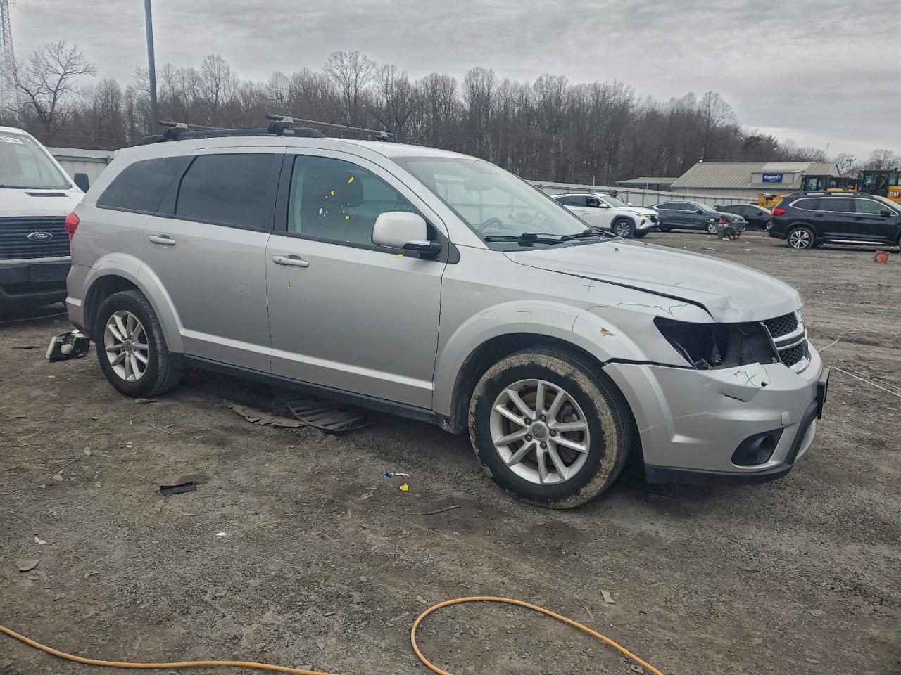 2014 DODGE JOURNEY SXT photo 4