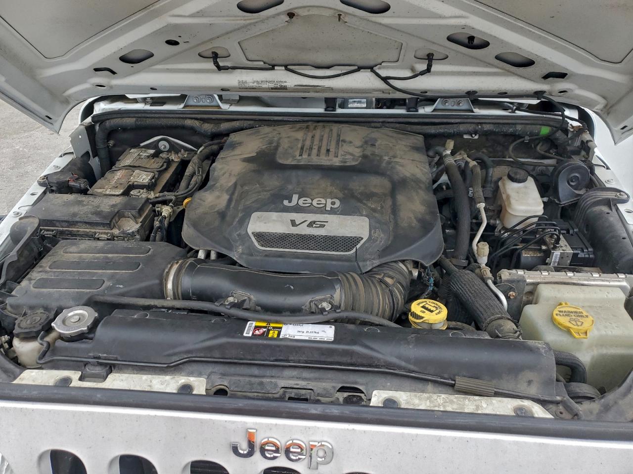 2016 JEEP WRANGLER UNLIMITED SPORT photo 12
