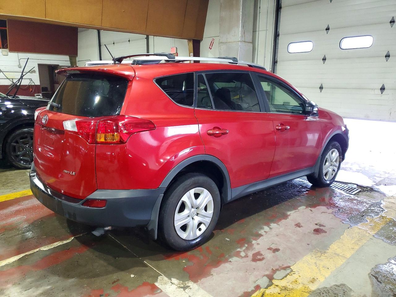 2015 TOYOTA RAV4 LE photo 3