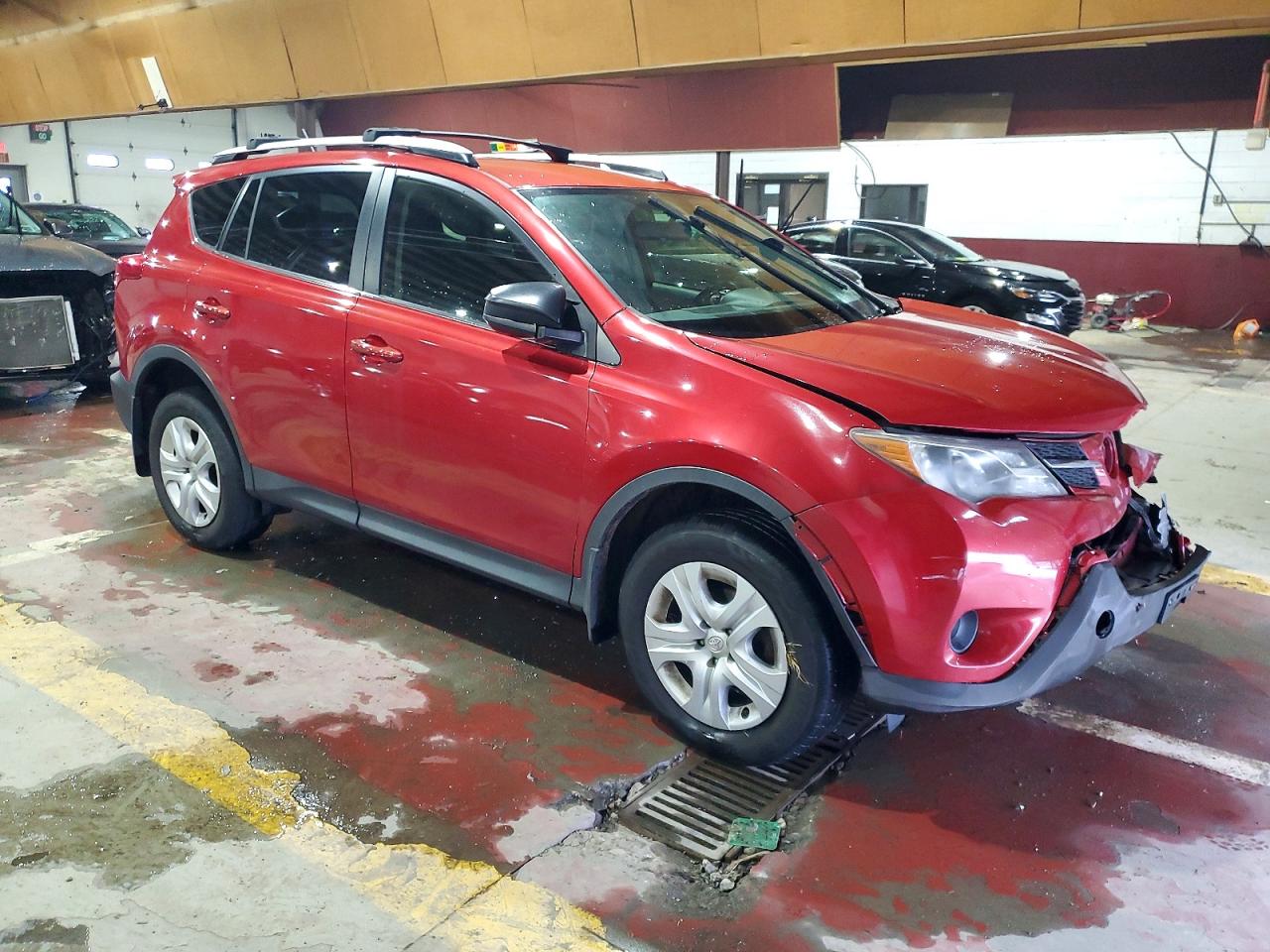 2015 TOYOTA RAV4 LE photo 4