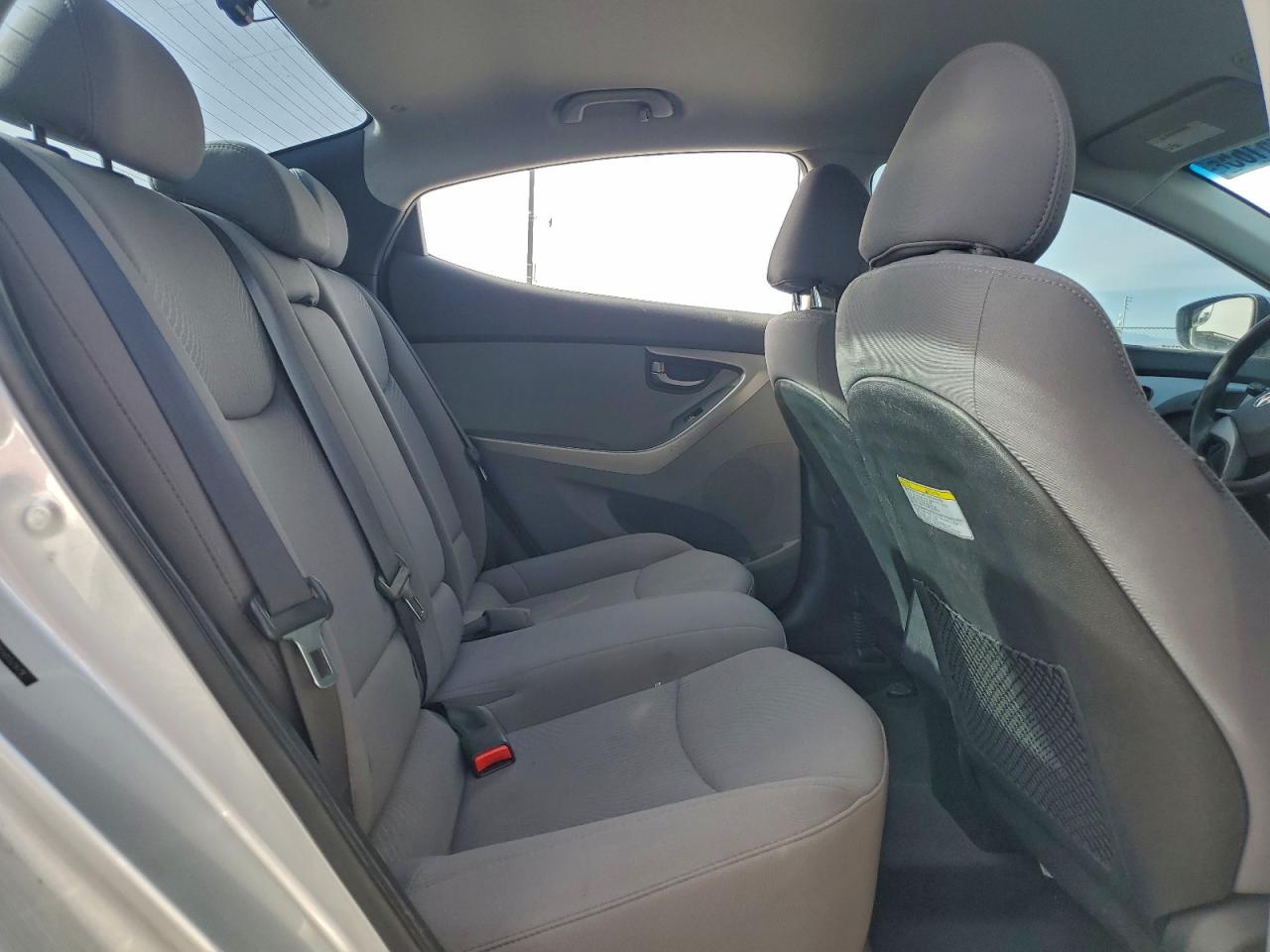 2015 HYUNDAI ELANTRA SE photo 10