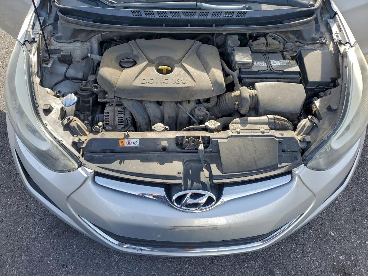 2015 HYUNDAI ELANTRA SE photo 11