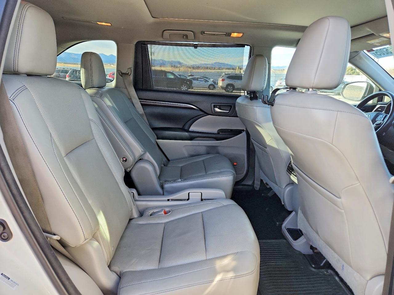 2014 TOYOTA HIGHLANDER LIMITED photo 11