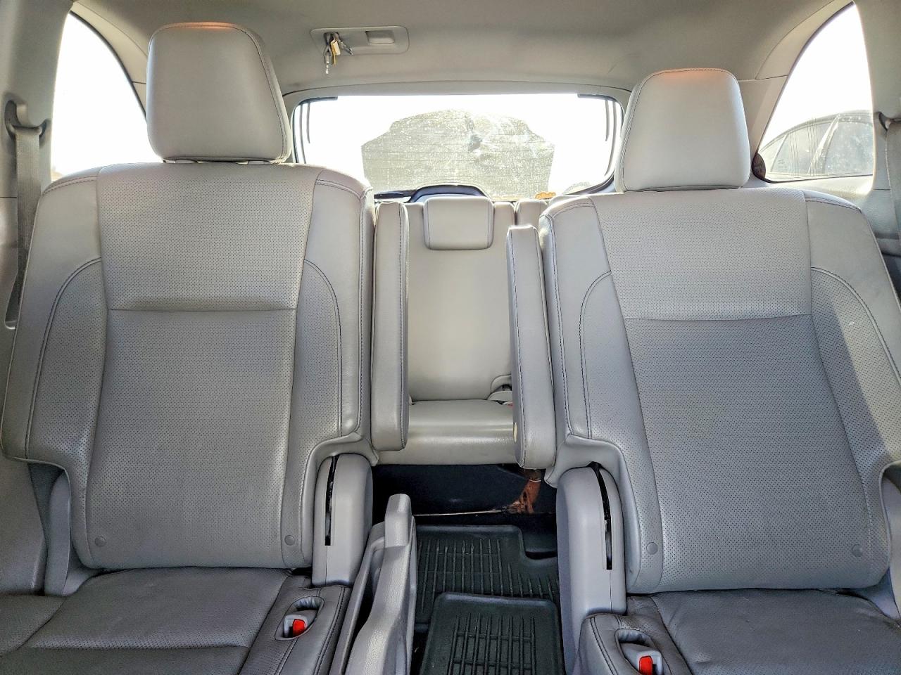 2014 TOYOTA HIGHLANDER LIMITED photo 10