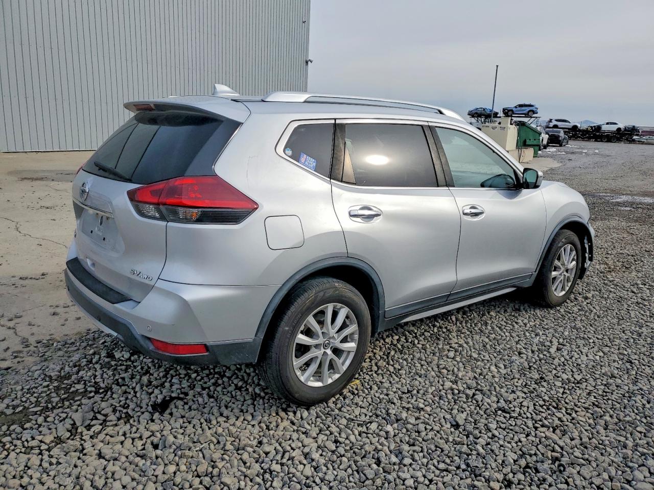 2019 NISSAN ROGUE S photo 3