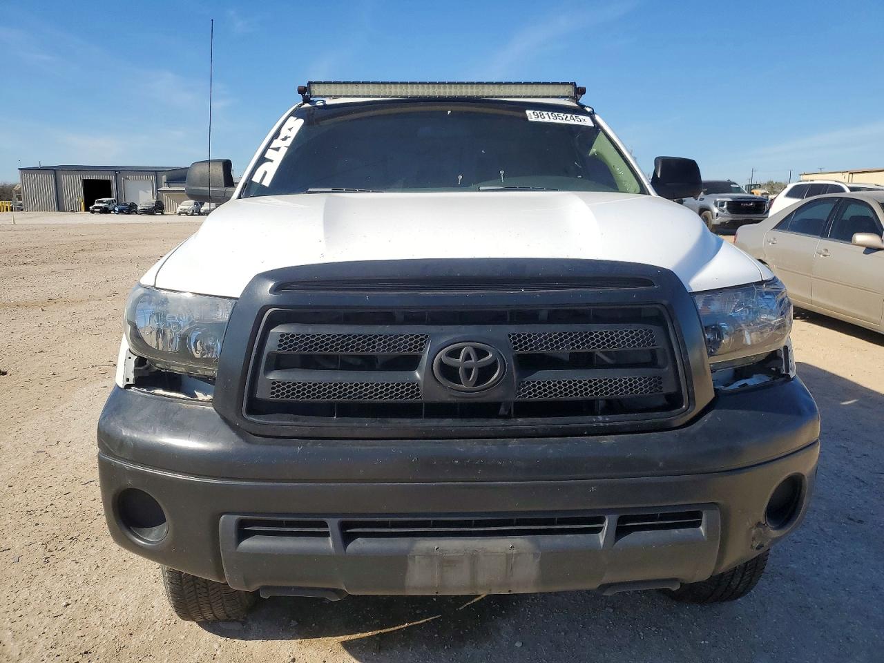 2010 TOYOTA TUNDRA CREWMAX SR5 photo 5