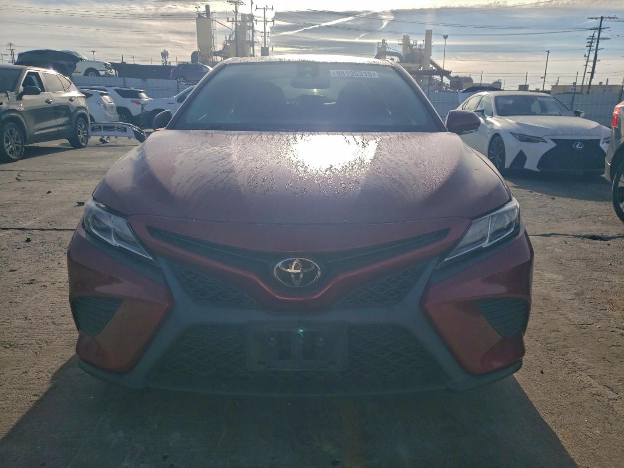 2018 TOYOTA CAMRY L photo 5