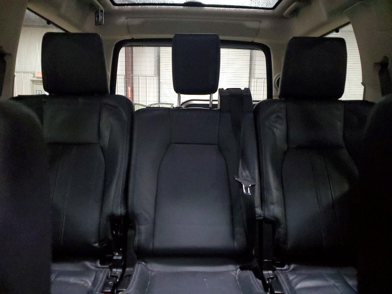 2016 LAND ROVER LR4 HSE photo 10