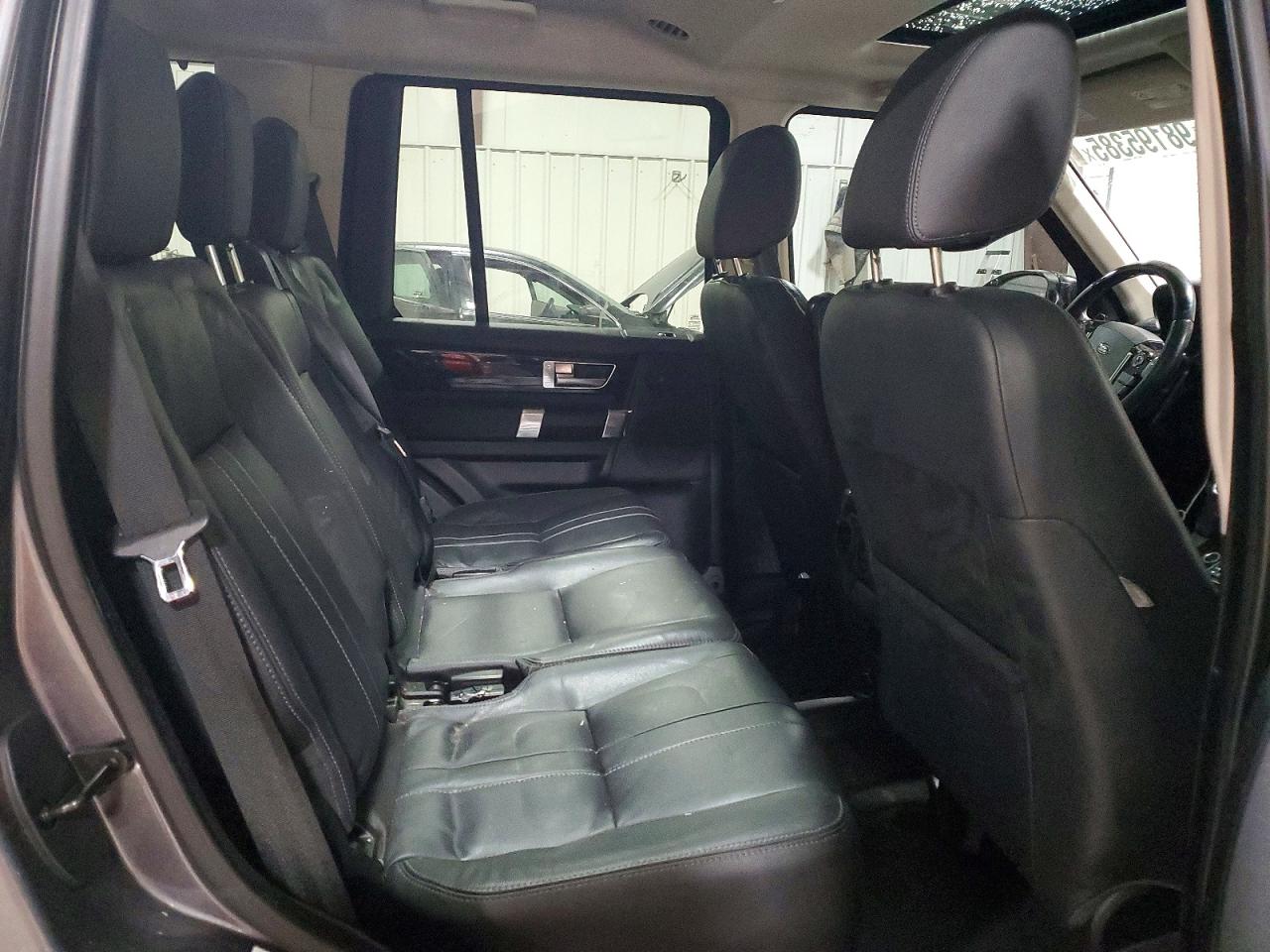 2016 LAND ROVER LR4 HSE photo 11
