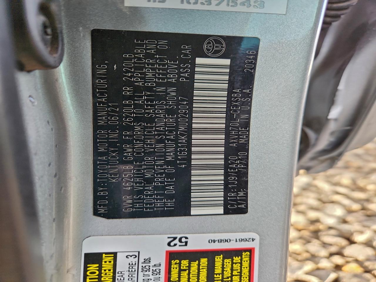 2021 TOYOTA CAMRY SE photo 12