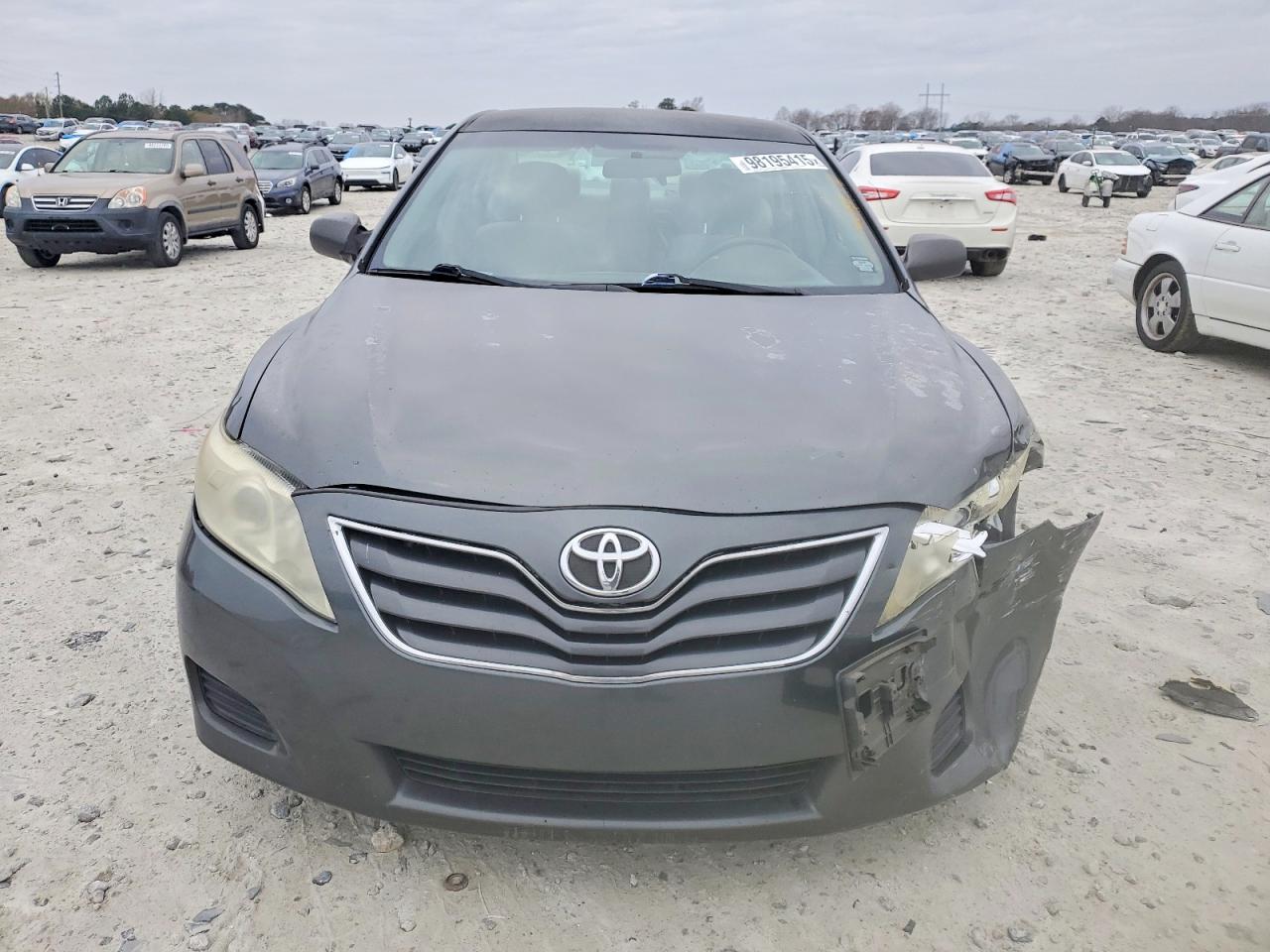 2010 TOYOTA CAMRY BASE photo 5