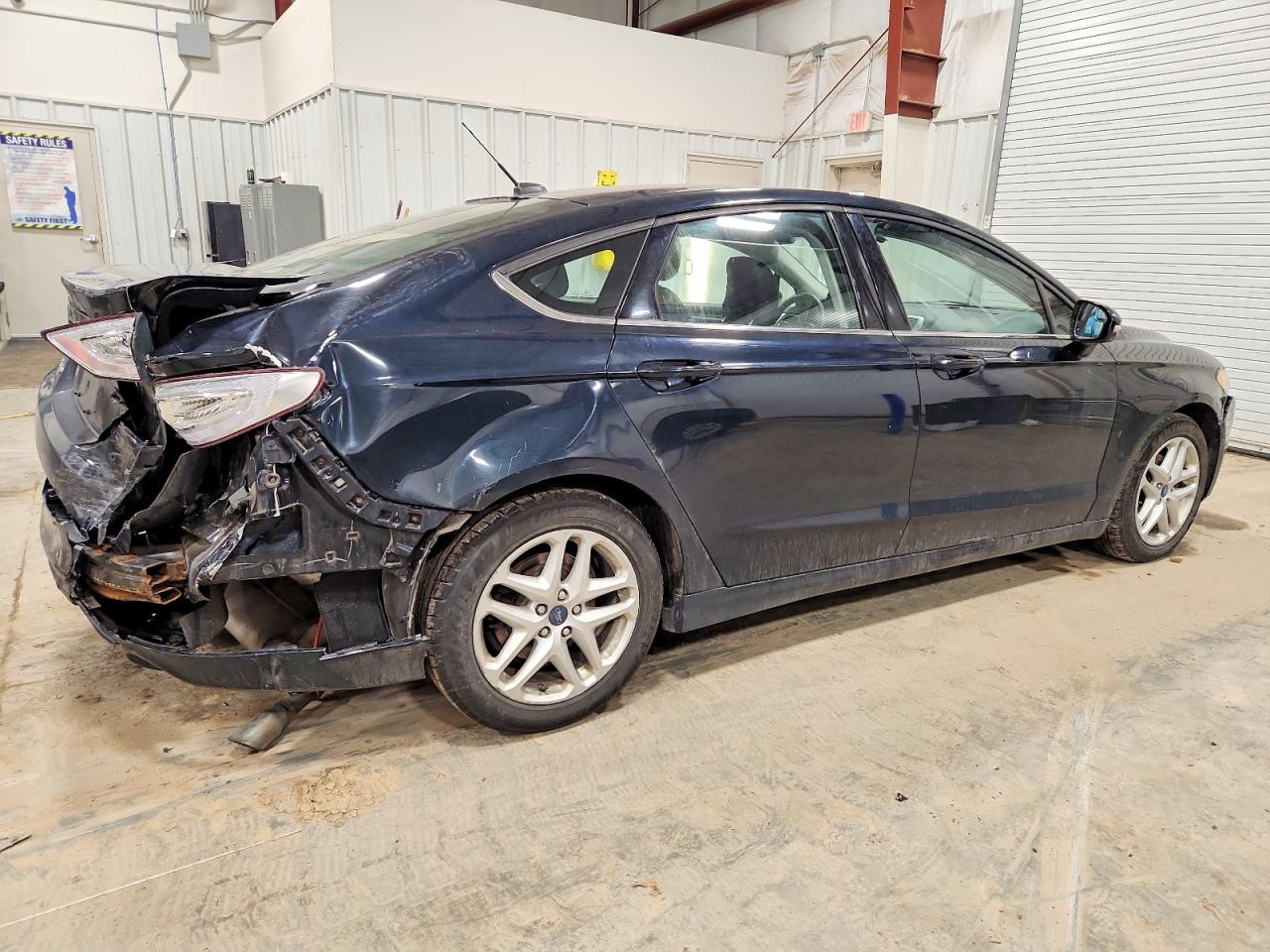 2014 FORD FUSION SE photo 3