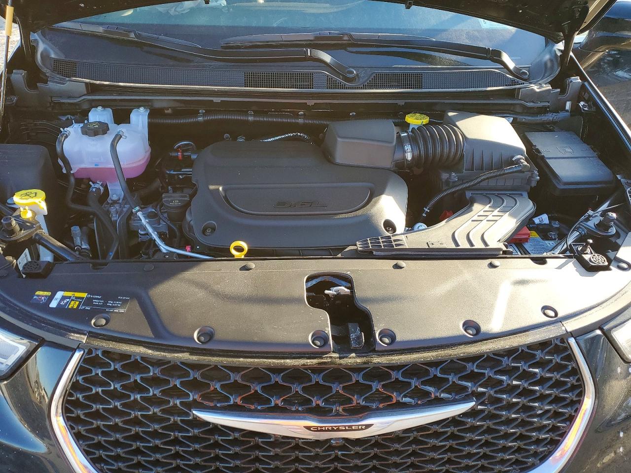 2026 CHRYSLER PACIFICA SELECT photo 23
