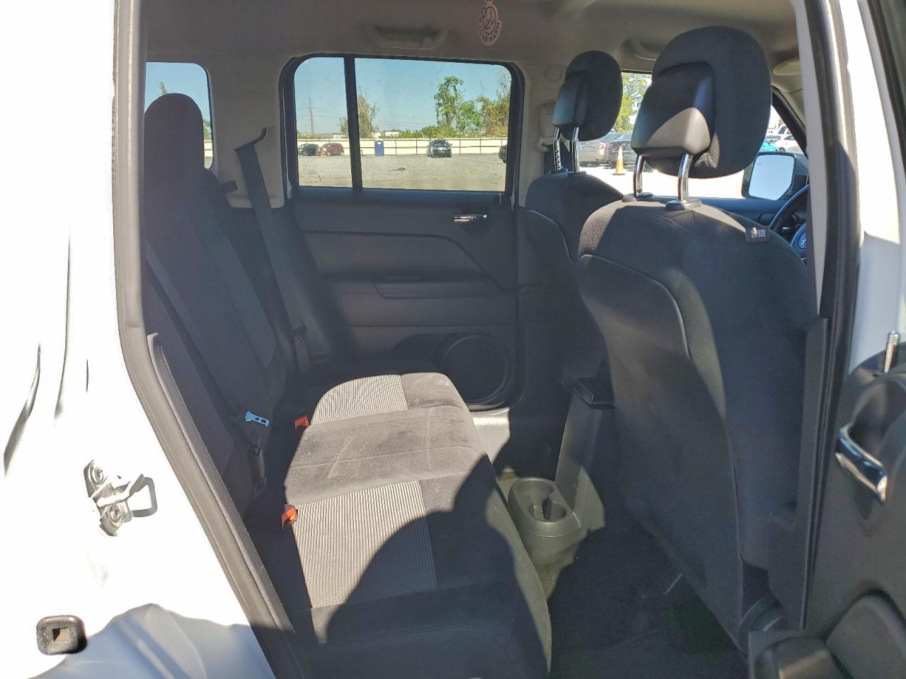 2015 JEEP PATRIOT LATITUDE photo 11