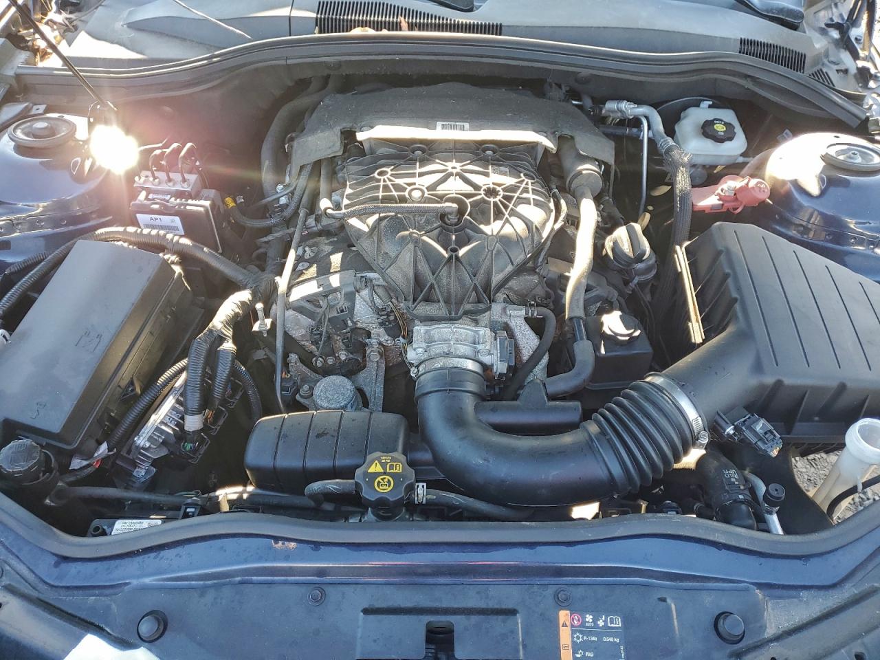 2015 CHEVROLET CAMARO LT photo 11