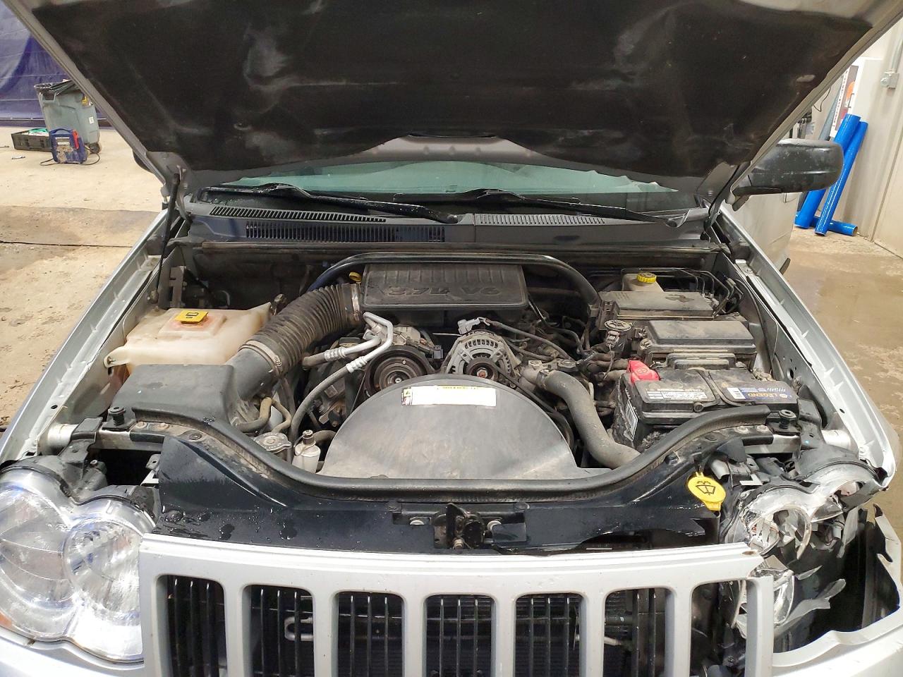 2009 JEEP GRAND CHEROKEE LAREDO photo 12