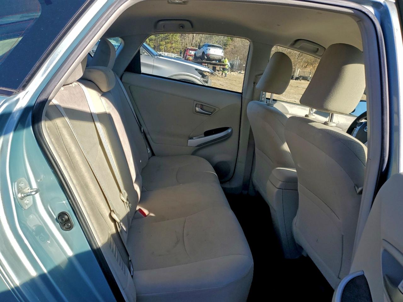 2013 TOYOTA PRIUS photo 10