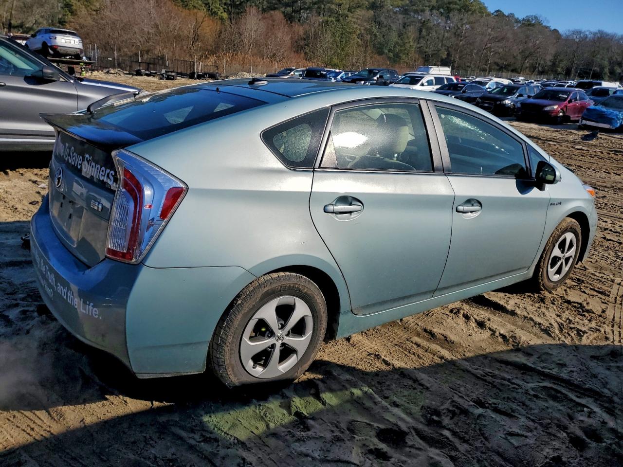 2013 TOYOTA PRIUS photo 3