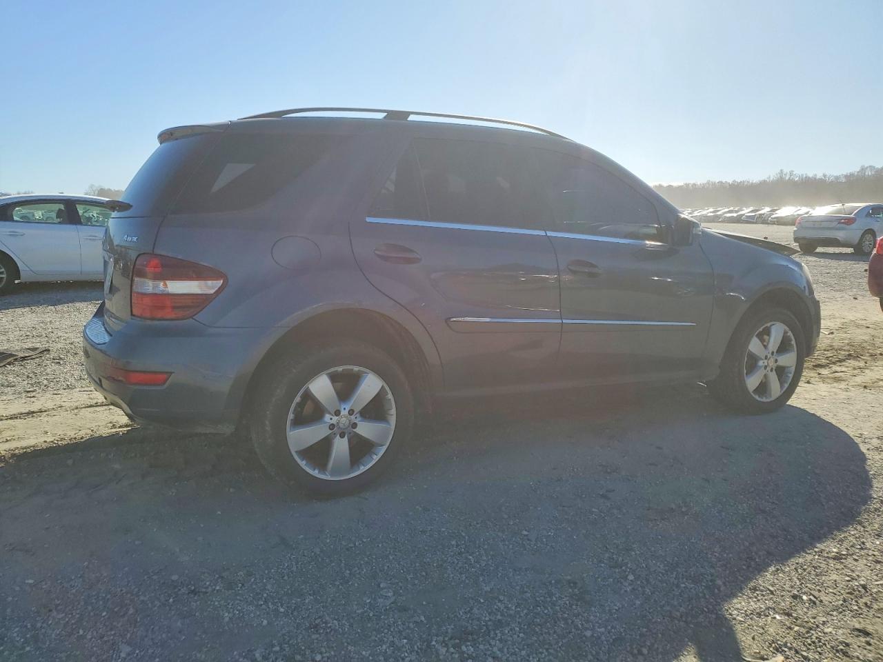 2011 MERCEDES-BENZ ML 350 4MATIC photo 3