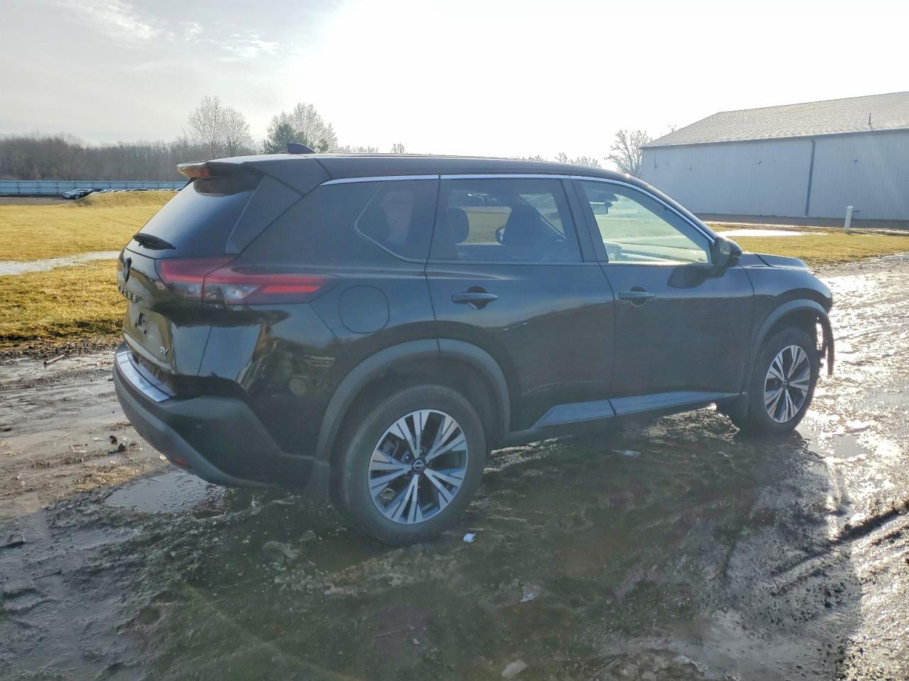 2023 NISSAN ROGUE SV photo 3